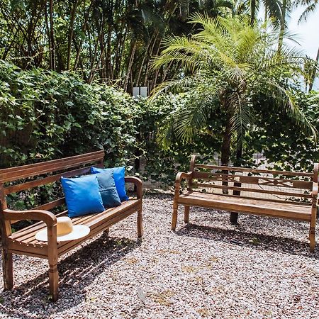 Vila M Suites ᵇʸ ᴬᴸᴱᴮᴬᴴᴸᴵ Ilhabela Exterior photo