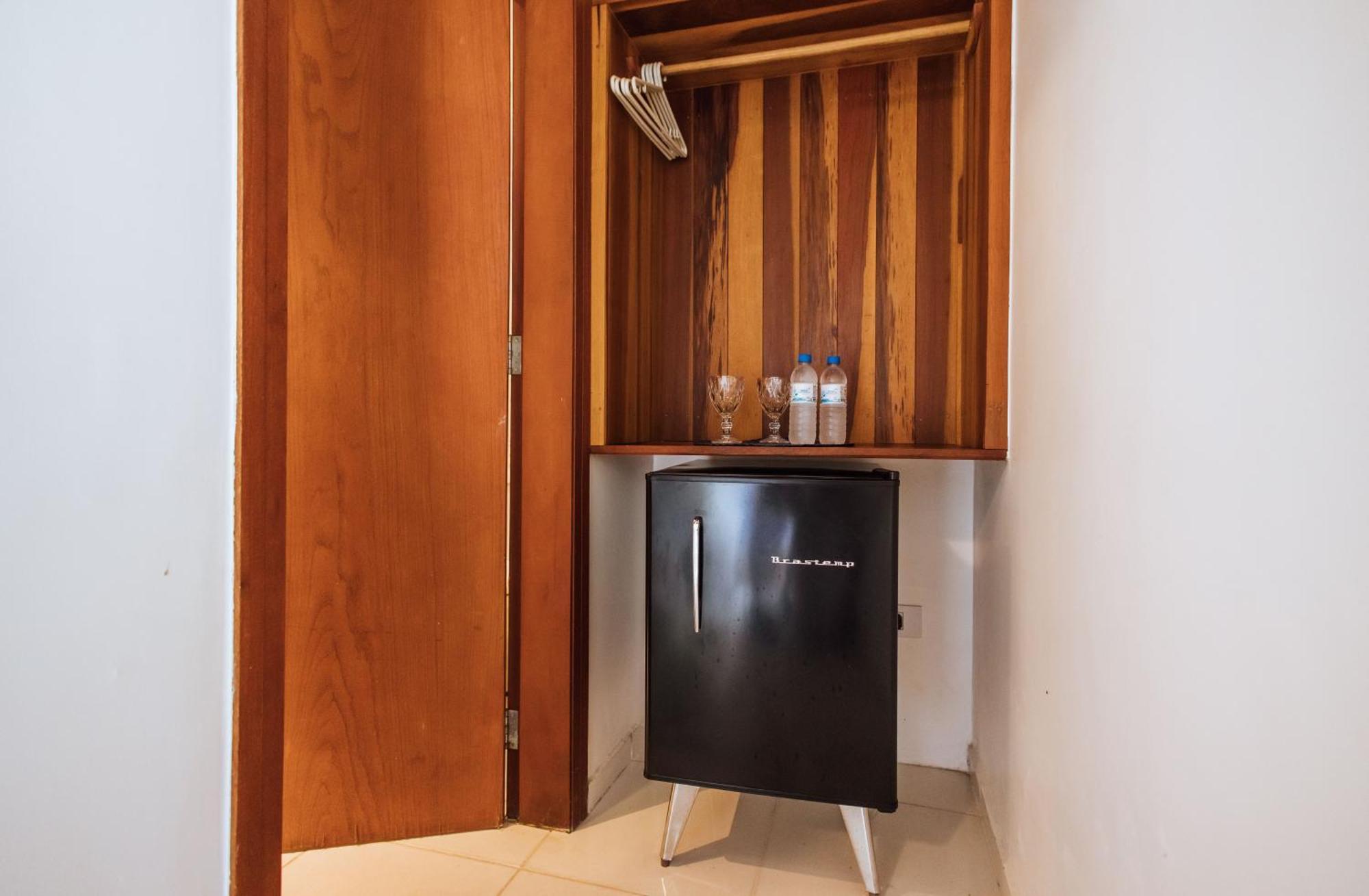 Vila M Suites ᵇʸ ᴬᴸᴱᴮᴬᴴᴸᴵ Ilhabela Exterior photo