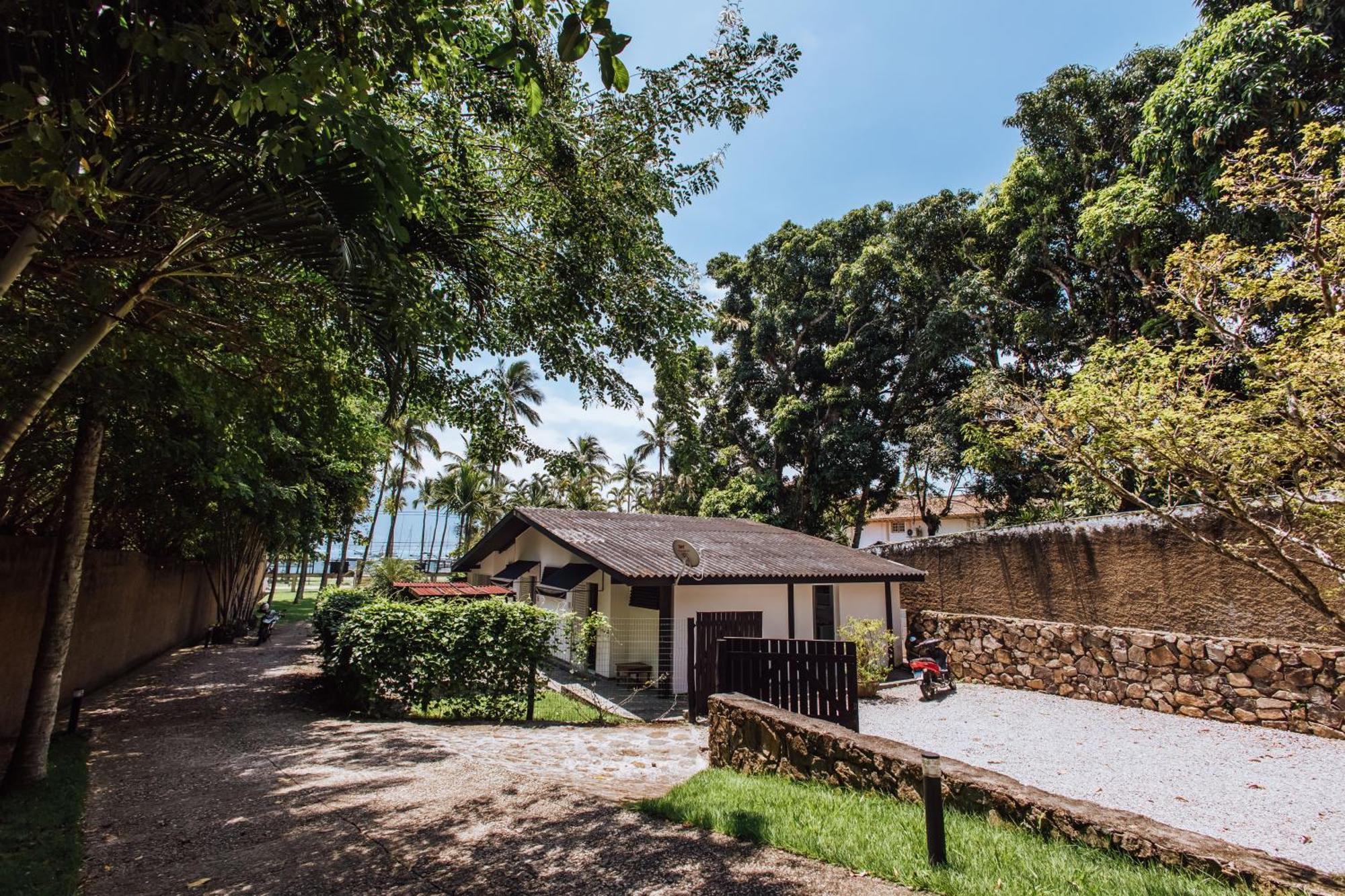 Vila M Suites ᵇʸ ᴬᴸᴱᴮᴬᴴᴸᴵ Ilhabela Exterior photo